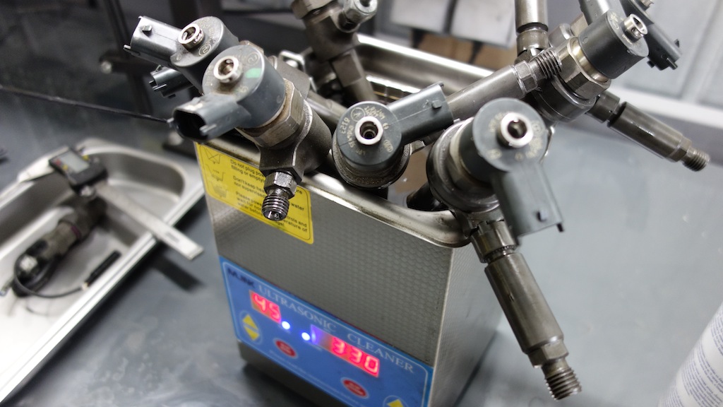 Venta de inyectores restaurados y de segunda mano en San Pedro de Alcántara (Marbella)